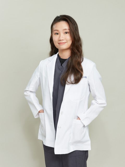 吳仲薇